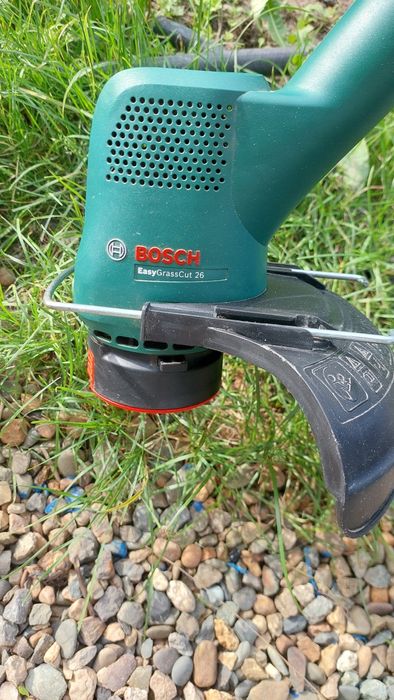 Триммер электрический Bosch EasyGrassCut 26