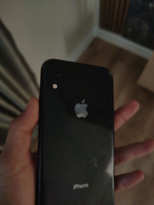 Iphone xr .на запчасти,