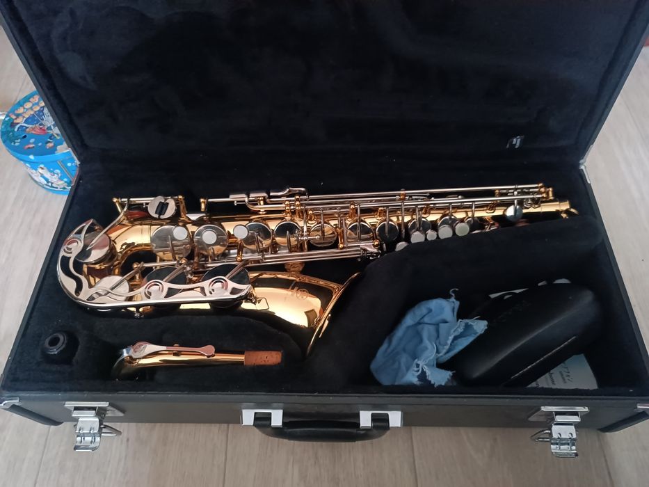 Саксафон yamaha yas-23