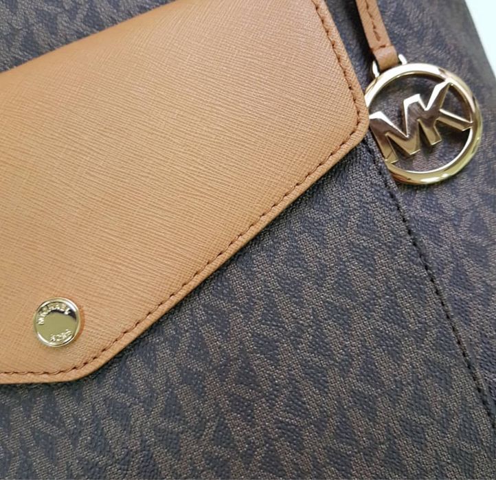 Продаю сумку оригинал Michael Kors