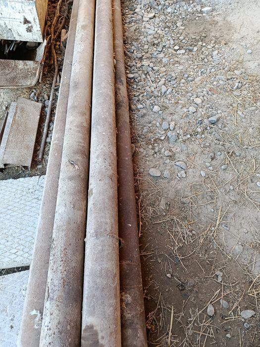 Труба сотилади.5 дона 4 метрли.