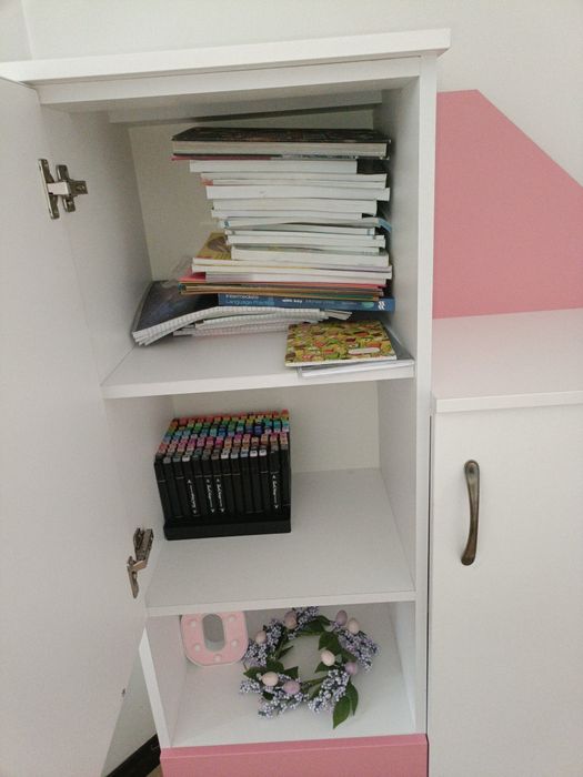 Se vinde dulap mdf