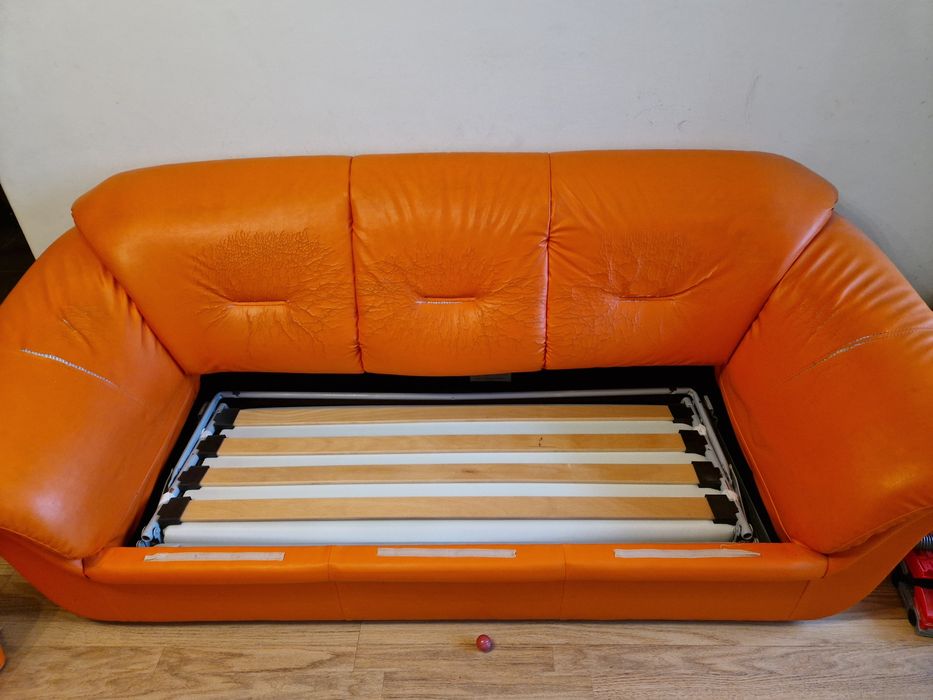 Canapea extensibila din piele ecologica cu 2 fotolii