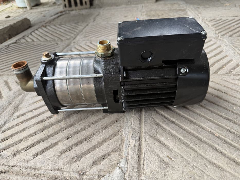 Напорна помпа grundfos