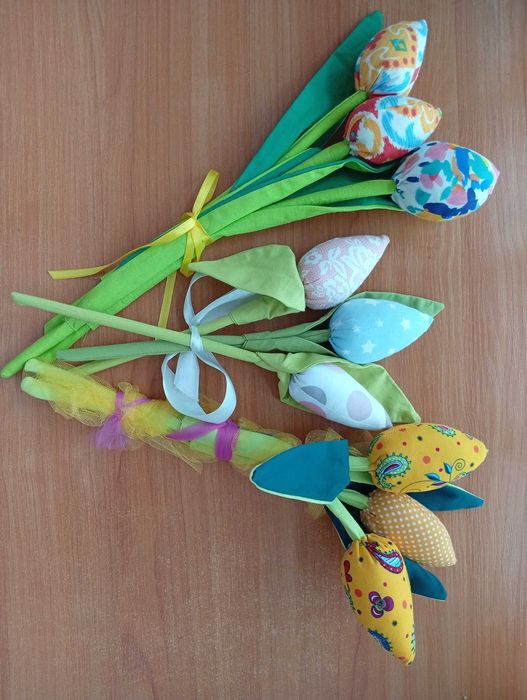 Букети от лалета - по  5 евро всеки