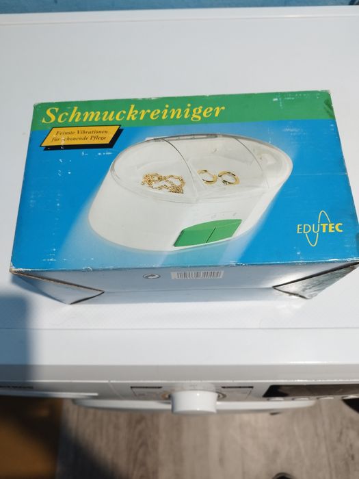 Vînd aparatul din imagine de curățat Aurul