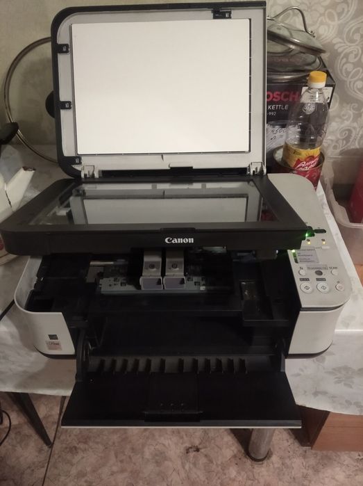 Продам принтер Canon срочно!
