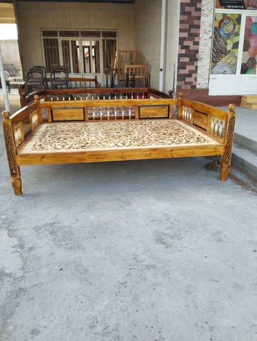 Naqshli soʻrilar har xil turda