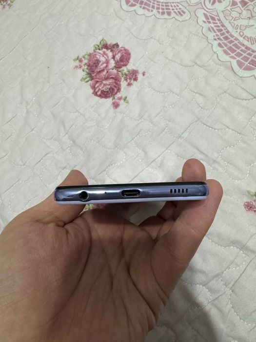 Samsung Galaxy A52 8/128GB Purple Original Igravoy Holati Yaxshi Zor