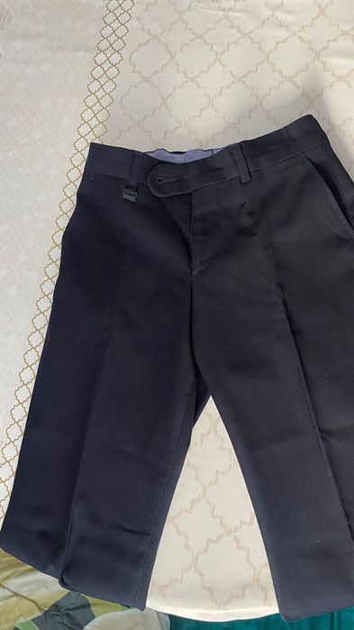 Рубашки и брюки школьные