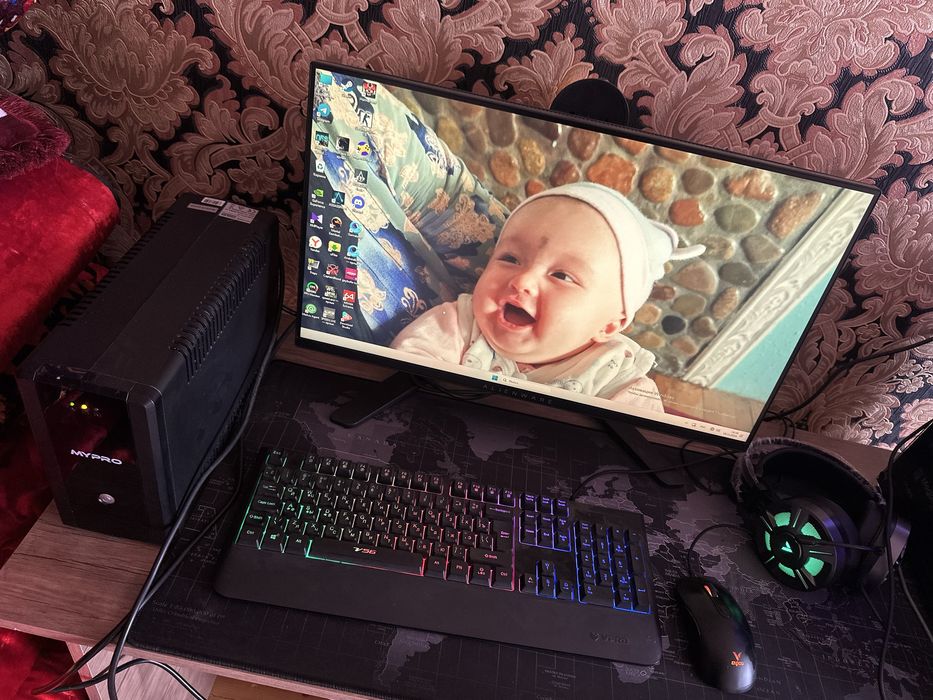 Kampyuter sotiladi Riyal klent bolsa kelishamiz