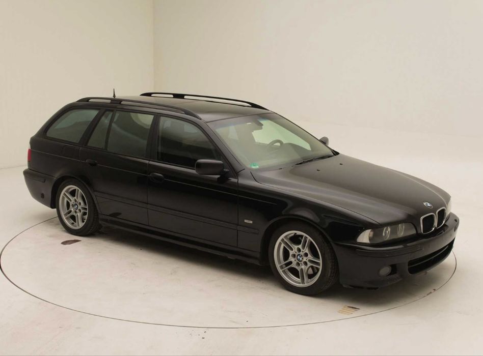 Dezmembrez Bmw E39 530i Automat M Sport 2003/04
