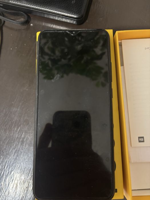 Продам poco c40 идеал