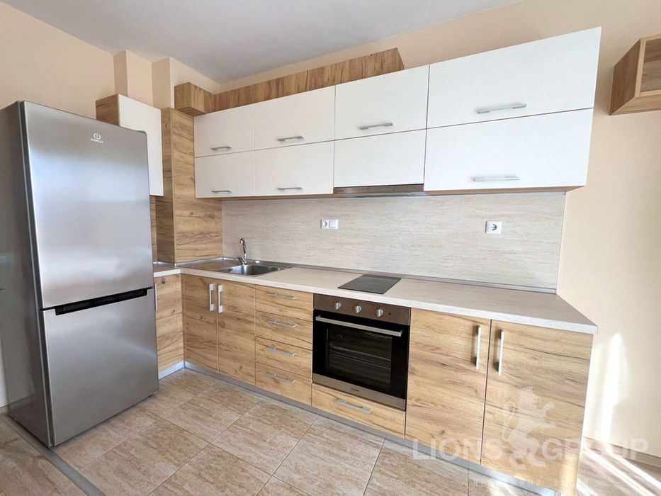 Дава се под наем Двустаен апартамент в Варна, Погреби - 60 кв.м за 375 € - Снимка #2