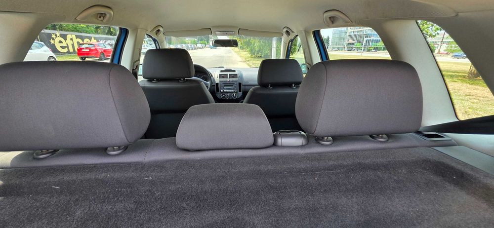 Продавам VW Polo 1.4 Тtrendline 80 к.с. бензин. РЕАЛНИ 30 600км. КАТО НОВА! 5 500 EUR