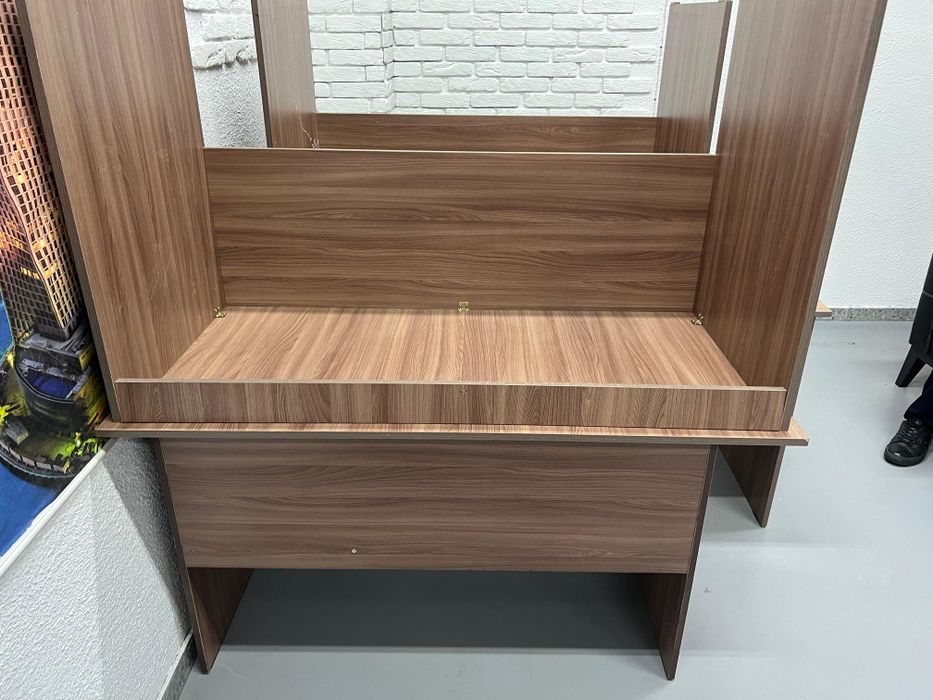 Офисная мебель, рабочие и компьютерные столы