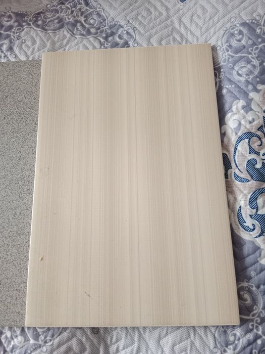Продам плитку рр 20*30