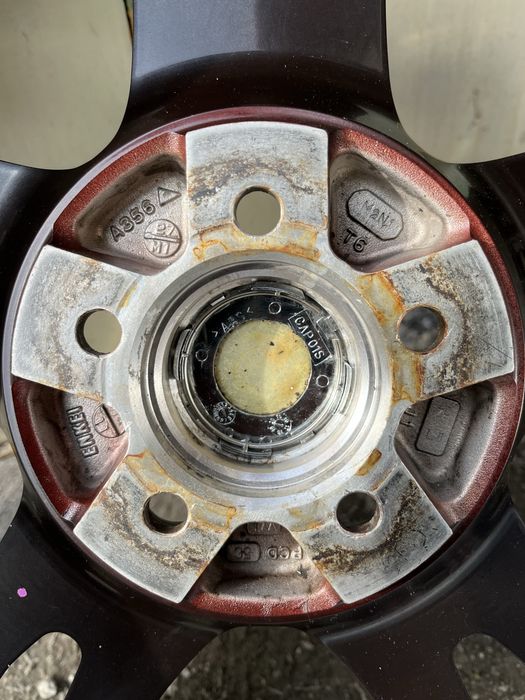 Диски с шинами. R 20. 5.100