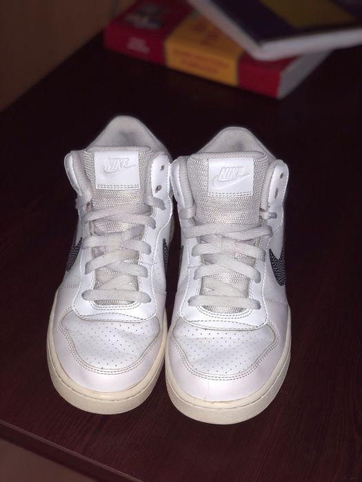 Nike Court Borough Mid (GS)