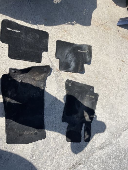 Мерцедес W205 на части 4.3 AMG