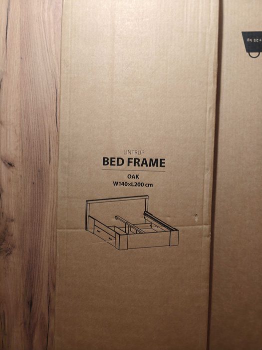 Комплект мебели Lintrup JYSK, спалня, матрак, гардероб, шкафчета