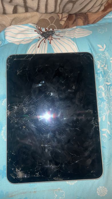 ipad 10 display spart fara cont icloud