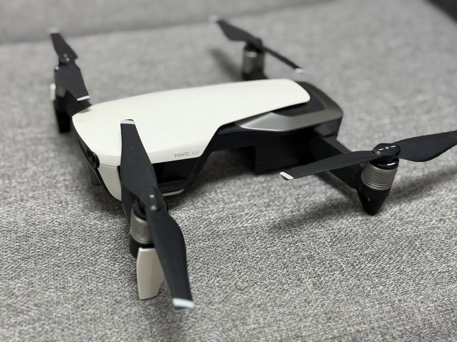 Drona Dji Mavic Air Fly More Combo