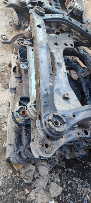 Оптом 80шт балки подрамники сайлентблоки