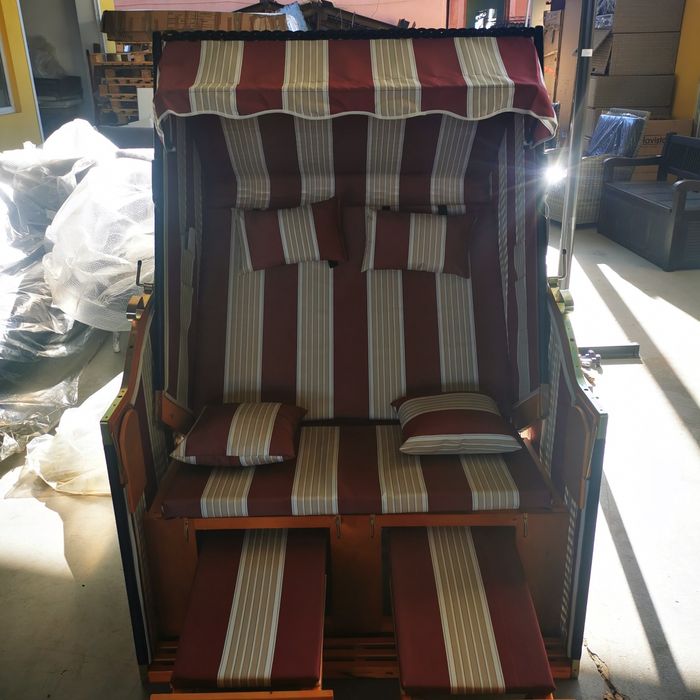 Scaun de gradina cu acoperis