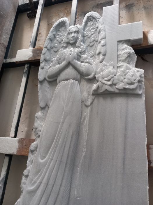 Facem pe comanda orice model de cruce care vrea clientul.