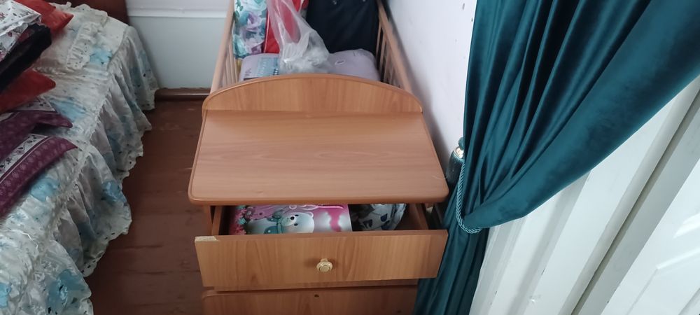Детская кроватка