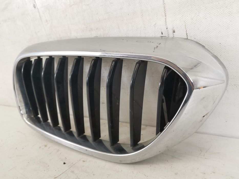 БМВ Серия 5 Г30 / BMW Seria 5 G30 Оригинална лява странична решетка на