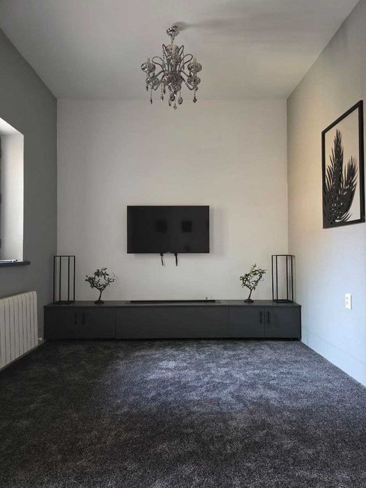 Сдается новый дом 1 сот в центре на гостиница Россия