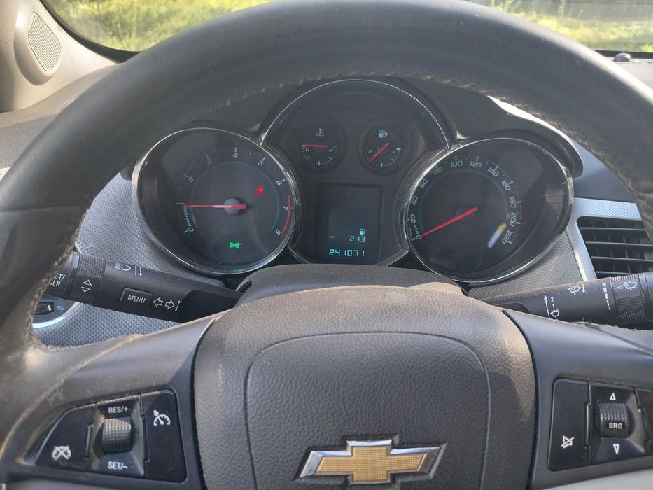 Chevrolet Cruze 1.8 LT