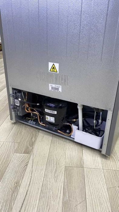 Морозильная камера MIDEA MDRU385FZF46 272L No Frost