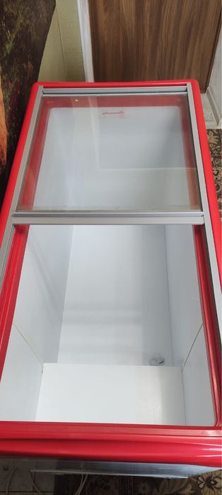 Продам морозильную камеру