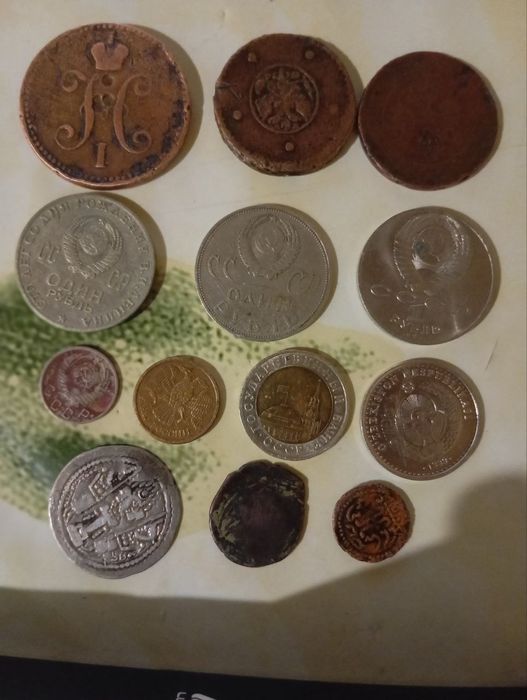 Продам старинные монеты