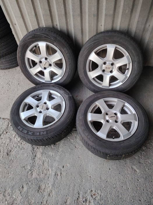 185/65 R15 Nexen de vară cu jante 4x100 Dacia