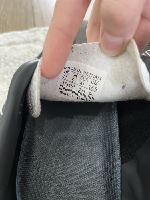 Продам мужскую обувь