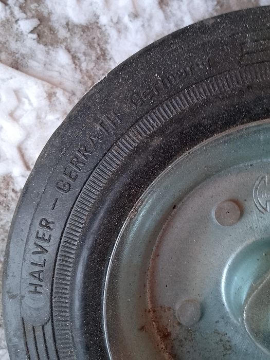 Колеса мусорный бак