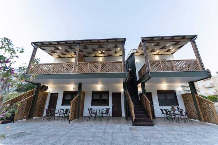 Апартаментен комплекс 147В (апартаменти № 4,5,6) - Неа Перамос, Гърция