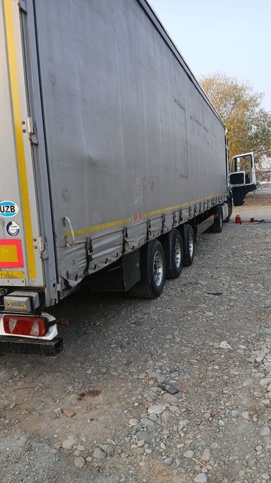 Прицеп KOGEL Мега Сотилади 
Йили: 2017