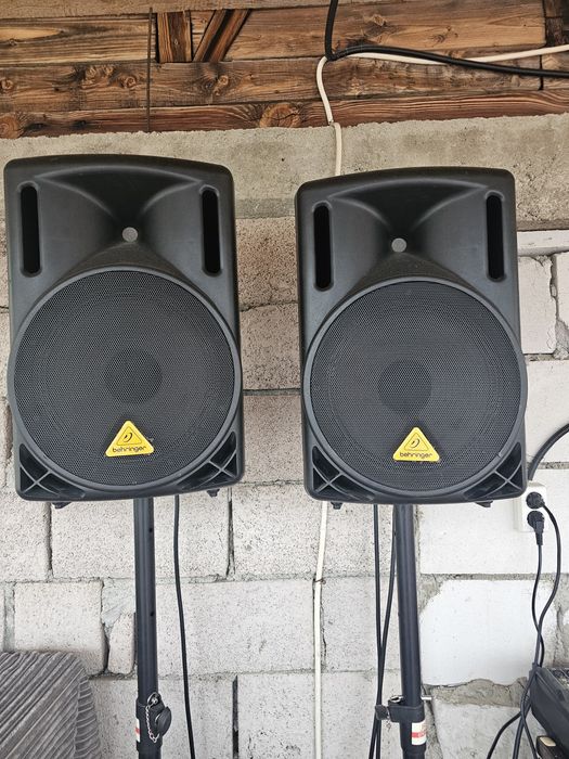Vând boxe si Amplificator
