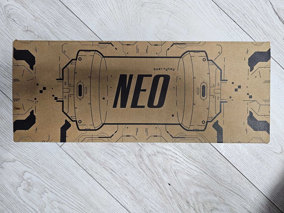 tastatura mecanica QWERTYKEY NEO