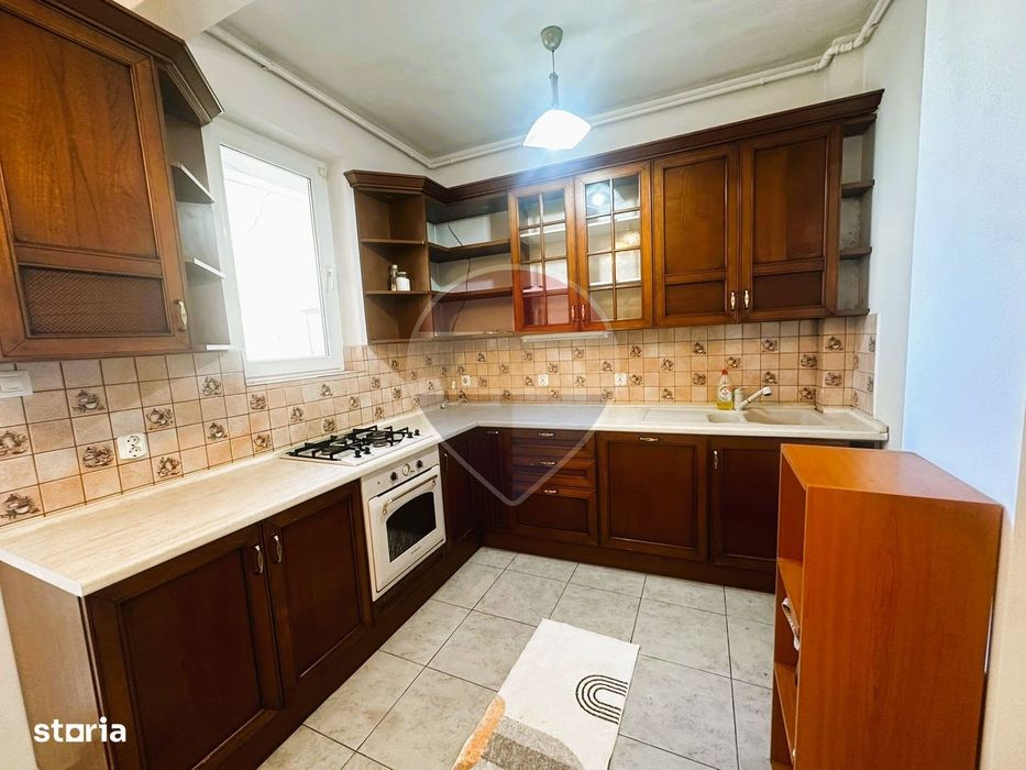 3 camere Magheru | 117 mp | Decomandat | 2 bai