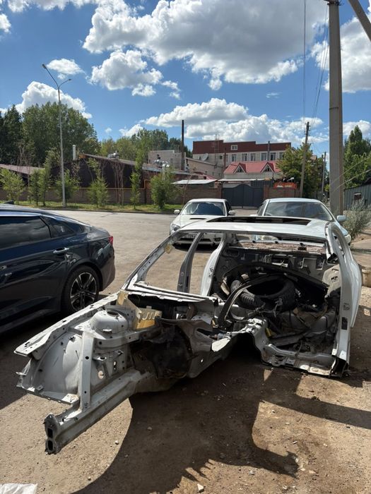 Задний крыло бмв е65