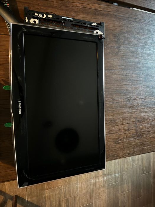 Продам телевизор.