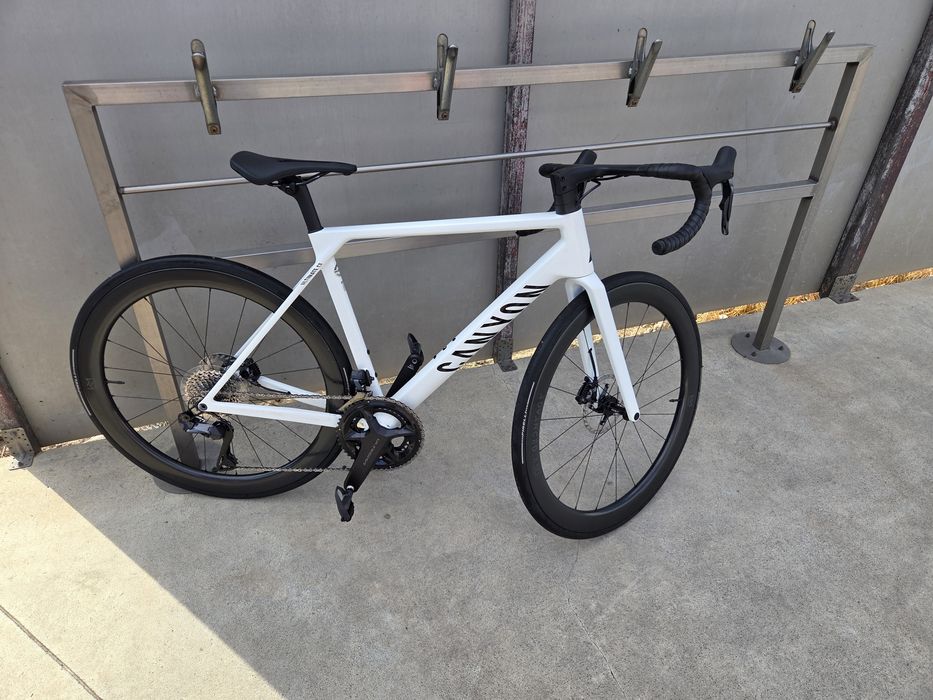 Bicicletă full carbon ultegra 2x12 di2