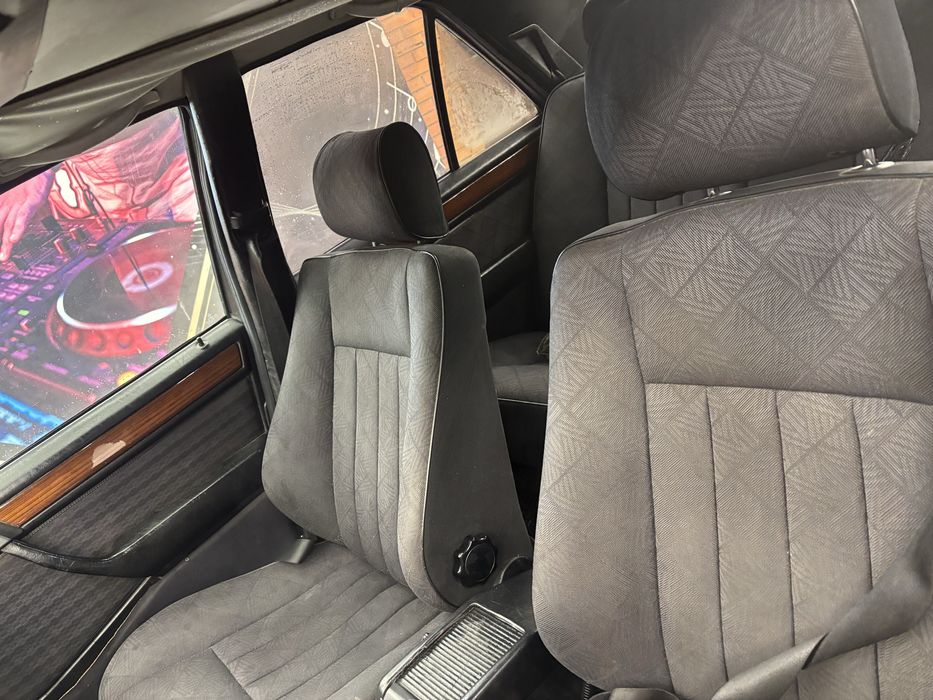 Мерседес 124  двигатель 111