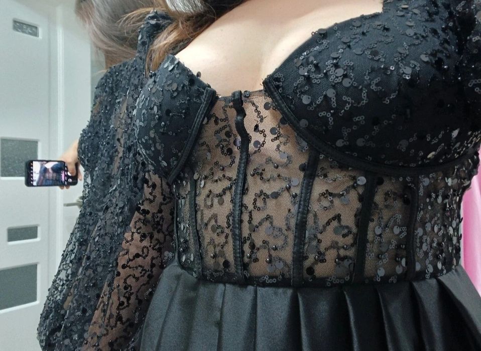 Rochie eleganta neagra